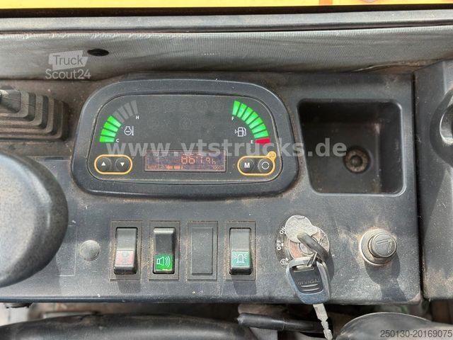 Μίνι εκσκαφέας HYUNDAI Robex 35Z-9A Minibagger Schwenklöffel 867 Std.