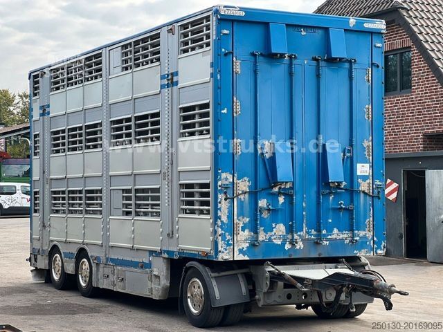 Przyczepa do transportu koni PEZZIOLI RBA31 3.Stock Viehanhänger, Hubdach, Tränke