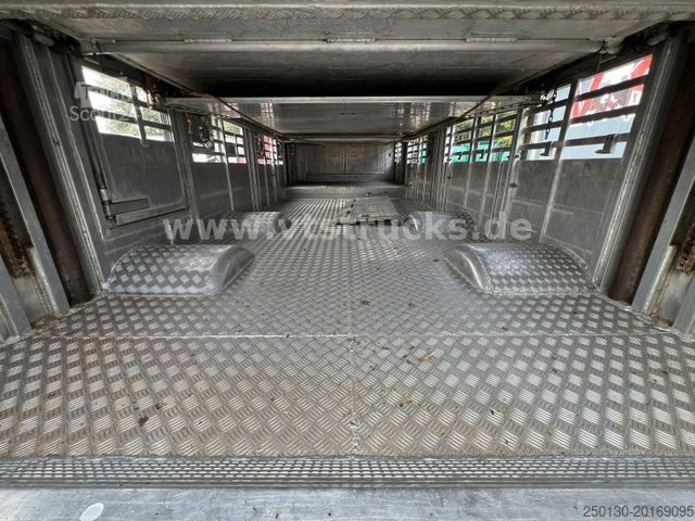 Przyczepa do transportu koni PEZZIOLI RBA31 3.Stock Viehanhänger, Hubdach, Tränke