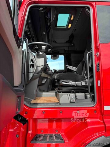 Faházszállító teherautó MAN TGX 33.510 BL CH 6X4 mit TajfunLIV 150Z96,MIETE?