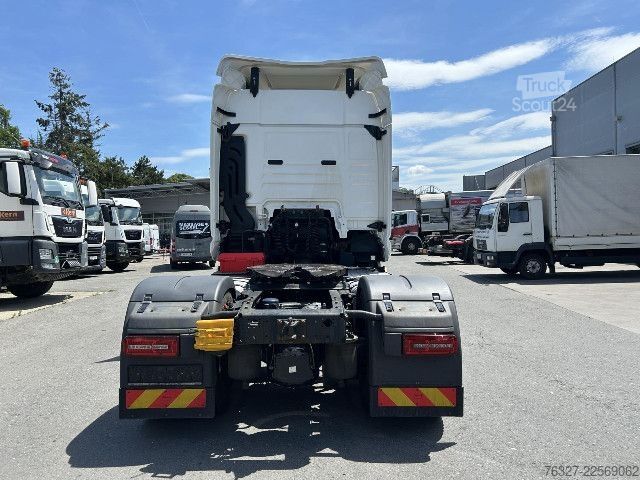 Standard SZM MAN TGX 18.520 4x2 BL SA