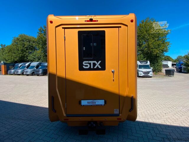 Viehtransporter RENAULT Master STX 3 Sitzer Haras  Automatik