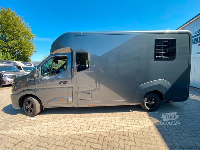 Boskapstransportör RENAULT Master STX 5 Sitzer Haras ex. Lang Automatik