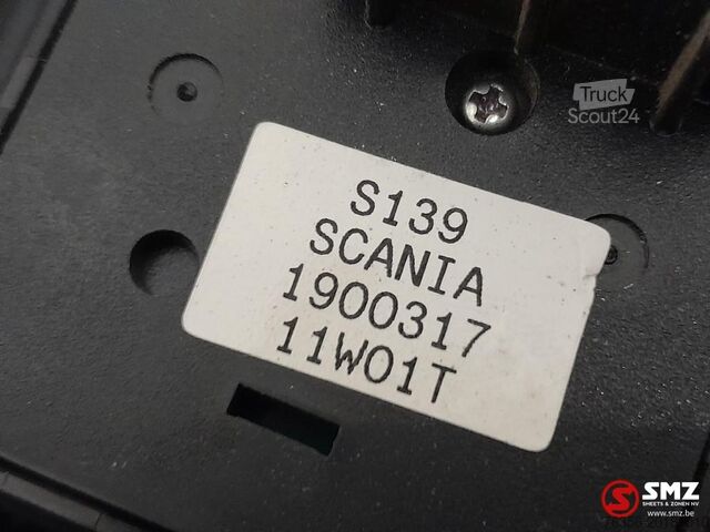 Interjera daļa Scania Occ dashbordpaneel + bedieningsschakelaars Scania