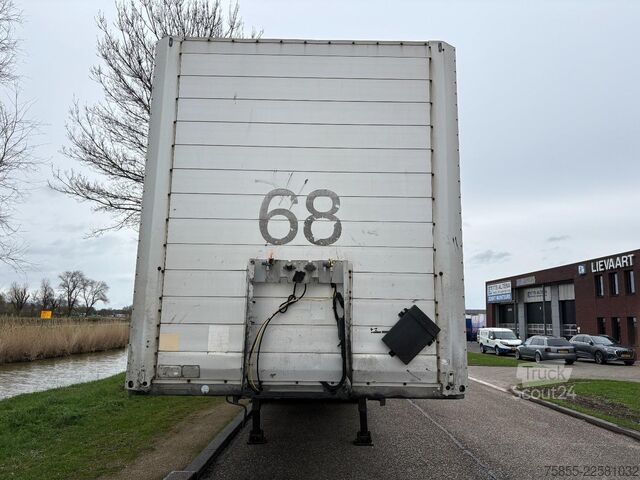 Gesloten bak Schmitz SKO 24 3-Axle Box / SAF Axles / Discbrakes / Li...