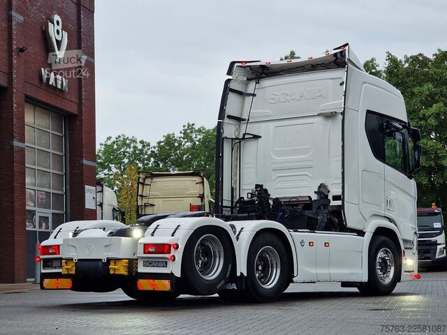 Scania R590 V8 NGS Highline 6x2 - Full spec - Retarder...
