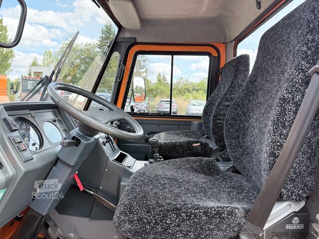 Lkw-Arbeitsbühne MULTICAR M26 4x4 Hubsteiger auf Wechselsystem KWS