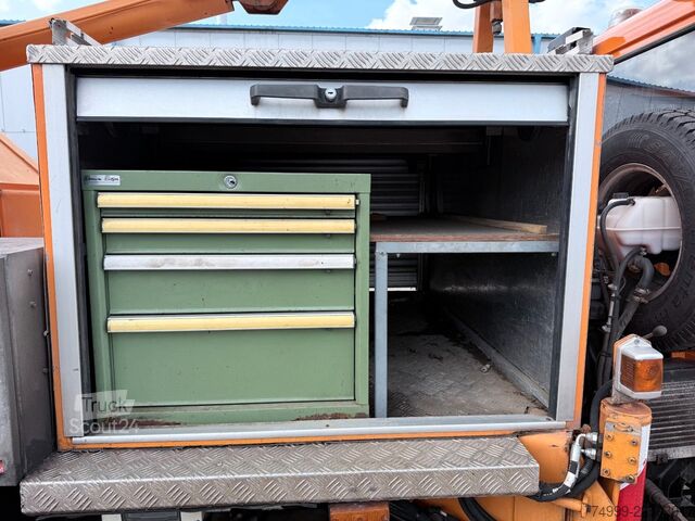 Lkw-Arbeitsbühne MULTICAR M26 4x4 Hubsteiger auf Wechselsystem KWS