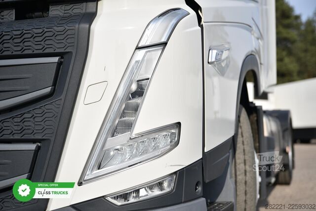 Vakio vetoauto VOLVO FH 500 Globetrotter XL Varios