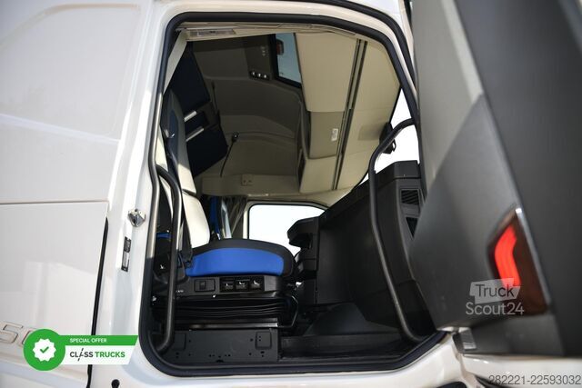 Vakio vetoauto VOLVO FH 500 Globetrotter XL Varios