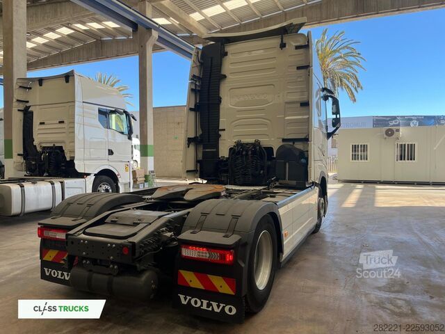 Standardni vlačilec VOLVO FH 460 Globetrotter XL i-Save SideSkirts