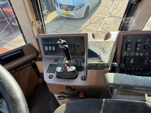 Mobilbagger CATERPILLAR 938F Wheelloader Full steering 3116 Engine