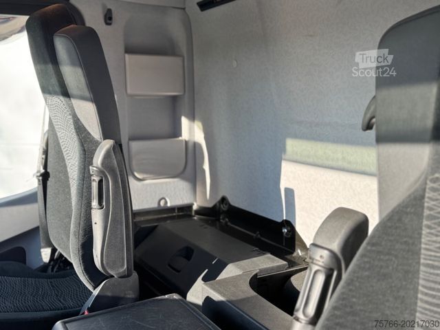 Camion de boissons MERCEDES-BENZ ANTOS 2540 L / LBW / AHK / LENKACHSE / KAMERA