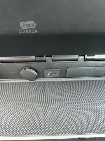 Panelinis furgonas MERCEDES-BENZ Sprinter 314 9G KLIMA NAVI TOTWINKEL KAMERA LED