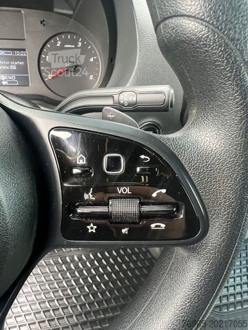 Panelinis furgonas MERCEDES-BENZ Sprinter 314 9G KLIMA NAVI TOTWINKEL KAMERA LED