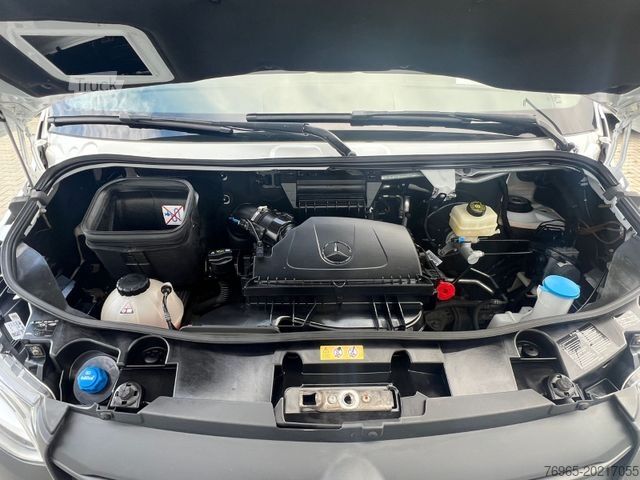 Panelinis furgonas MERCEDES-BENZ Sprinter 314 9G KLIMA NAVI TOTWINKEL KAMERA LED