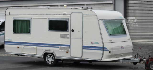 Rulotă ADRIA Unica 462 DP mit Mover und Vorzelt