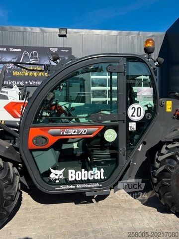 Ładowarka kołowa BOBCAT Teleskoplader TL 30.70