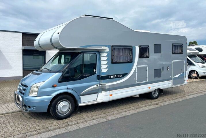 Alkovas kemperis DETHLEFFS A 6975 - Garage - Festbett - Top-Ausstattung -