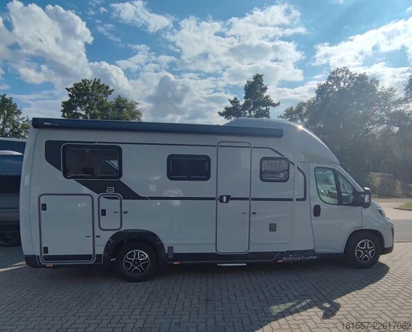 Yarı entegre karavan BÜRSTNER Signature SFT 7.1
