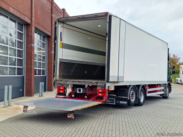 Gekoeld/bevroren transport Scania P320 6x2*4 - Thermoking T-1200 R Frigo - Zepro ...