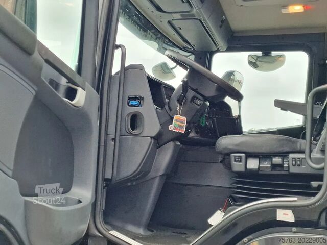 Gekoeld/bevroren transport Scania P320 6x2*4 - Thermoking T-1200 R Frigo - Zepro ...