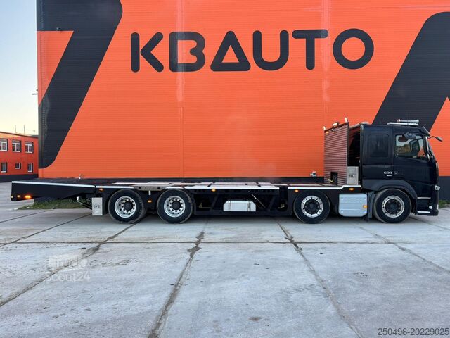Autotransportieris Volvo FM 500 8x4 VANG PLATFORM L=9273 mm / RAMPS L=23...