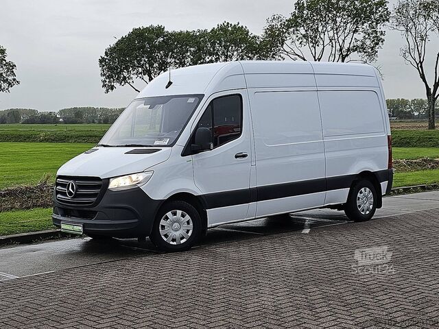 Bestelauto MERCEDES-BENZ SPRINTER 315 L2H2 Mbux Automaat!