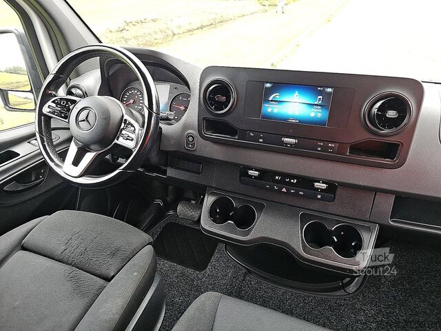 Bestelauto MERCEDES-BENZ SPRINTER 315 L2H2 Mbux Automaat!