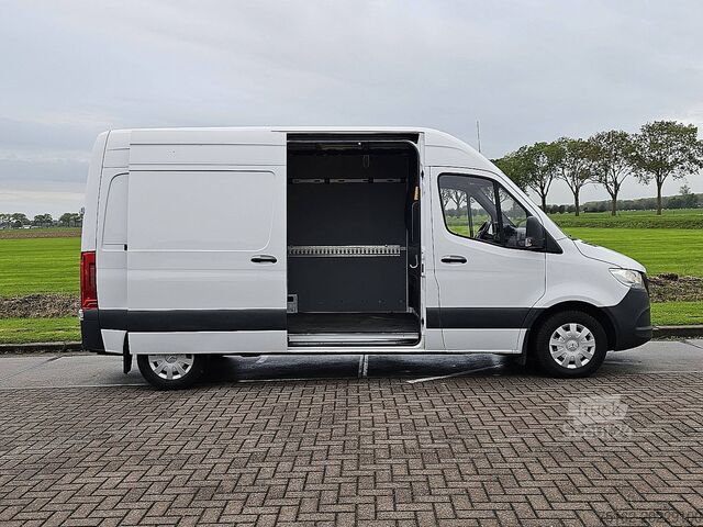 Bestelauto MERCEDES-BENZ SPRINTER 315 L2H2 Mbux Automaat!