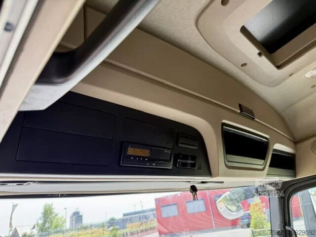 Standard-SZM Mercedes-Benz Actros 1845 / Kipphydraulik + Kompressor / Euro6