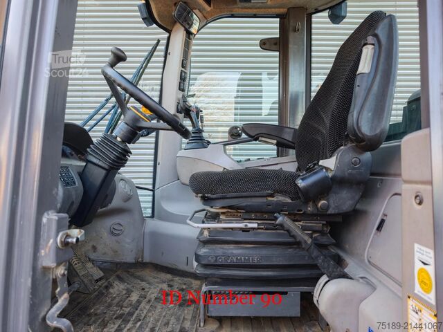 رافعة التحميل Volvo L45H Forks + 2 Buckets German Machine!