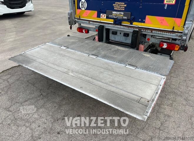 IVECO EUROCARGO 160E25 box truck with tail lift Iveco EUROCARGO 160E25