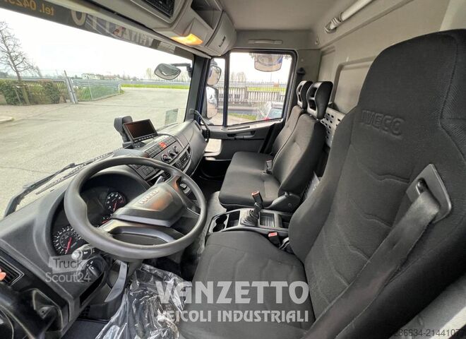 IVECO EUROCARGO 160E25 box truck with tail lift Iveco EUROCARGO 160E25