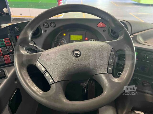 Iveco Crossway, 2012, 76 asientos, Euro 5 Iveco Crossway
