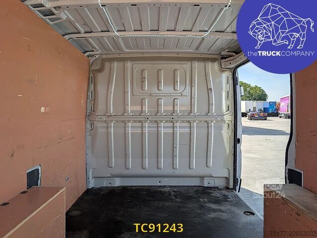 κλειστό βαν Citroën Jumper Tole L1H1 120 CH CLUB