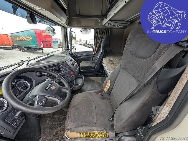 Chassis met cabine DAF XF 450
