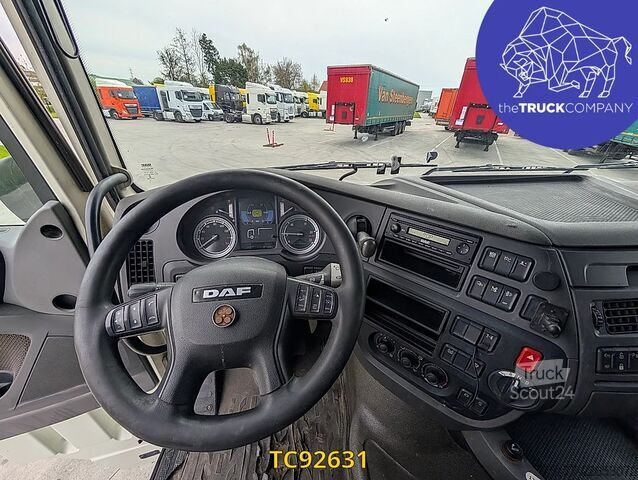 Chassis met cabine DAF XF 450