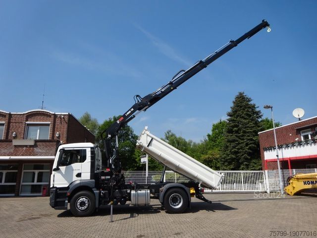 Three-sided tipper truck MAN 22.400 TGS + HIAB X-HIDUO 138 Kran