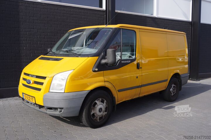 Fourgon tôlé Ford Transit 330S 2.4 TDCI - Airco - Cruise - Trekha...