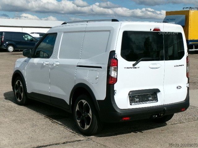 Panelová dodávka FORD Transit Courier Active 1.5L EcoBlue AHK 2xS.Tür