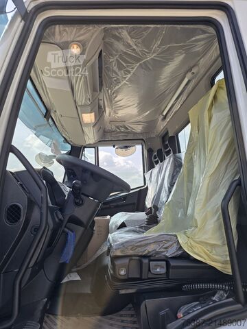 Kampós konténerszállító teherautó IVECO 140E28