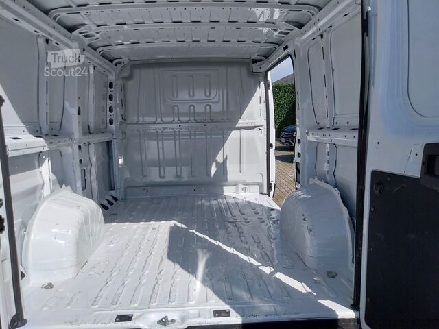 Ducato 28 2.2 Mjt 120 k PR-TN Dodávka FIAT Ducato