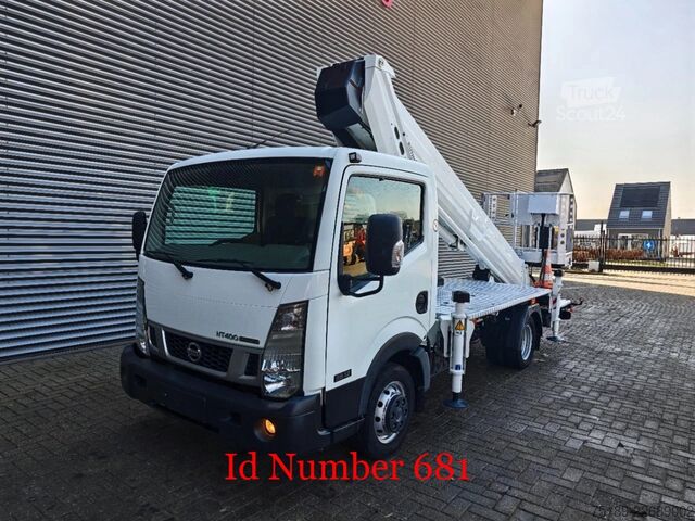 Kaldırma platformu Nissan Cabstar 35.12 NT400 Ruthmann TB 270.2