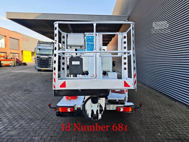 Kaldırma platformu Nissan Cabstar 35.12 NT400 Ruthmann TB 270.2