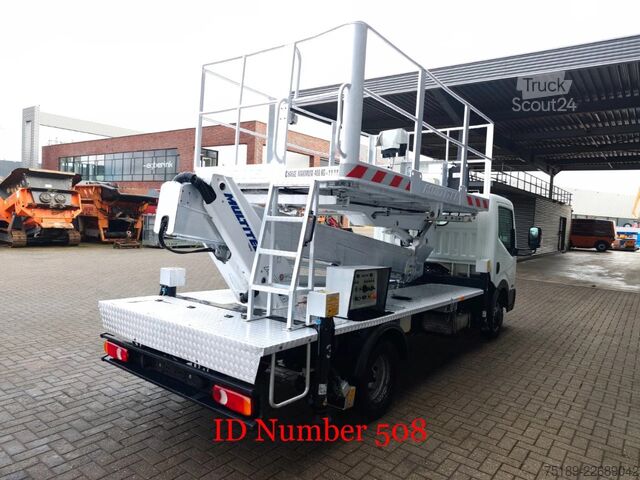 Hefplatform Nissan Cabstar 35.13 NT400 Multitel MS100