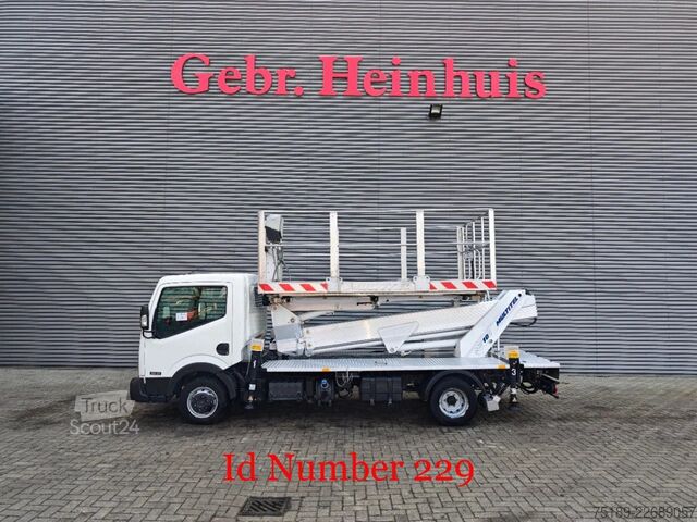 Hefplatform Nissan Cabstar 35.13 NT400 Multitel MS100