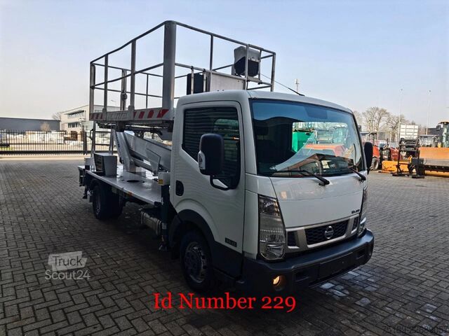 Hefplatform Nissan Cabstar 35.13 NT400 Multitel MS100