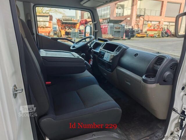 Hefplatform Nissan Cabstar 35.13 NT400 Multitel MS100