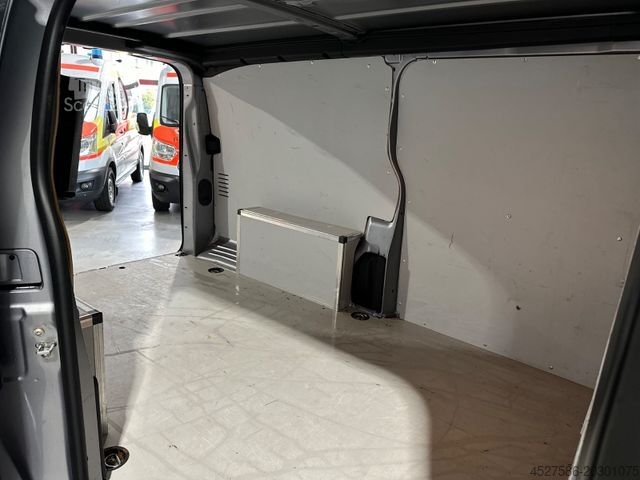 Furgone OPEL Vivaro 2.0 Kasten Edition L*LANG*KLIMA*NAVI*TEMP